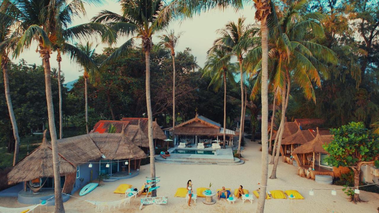 Sea Love Beach Bar & Bungalows Baan Tai Exterior photo
