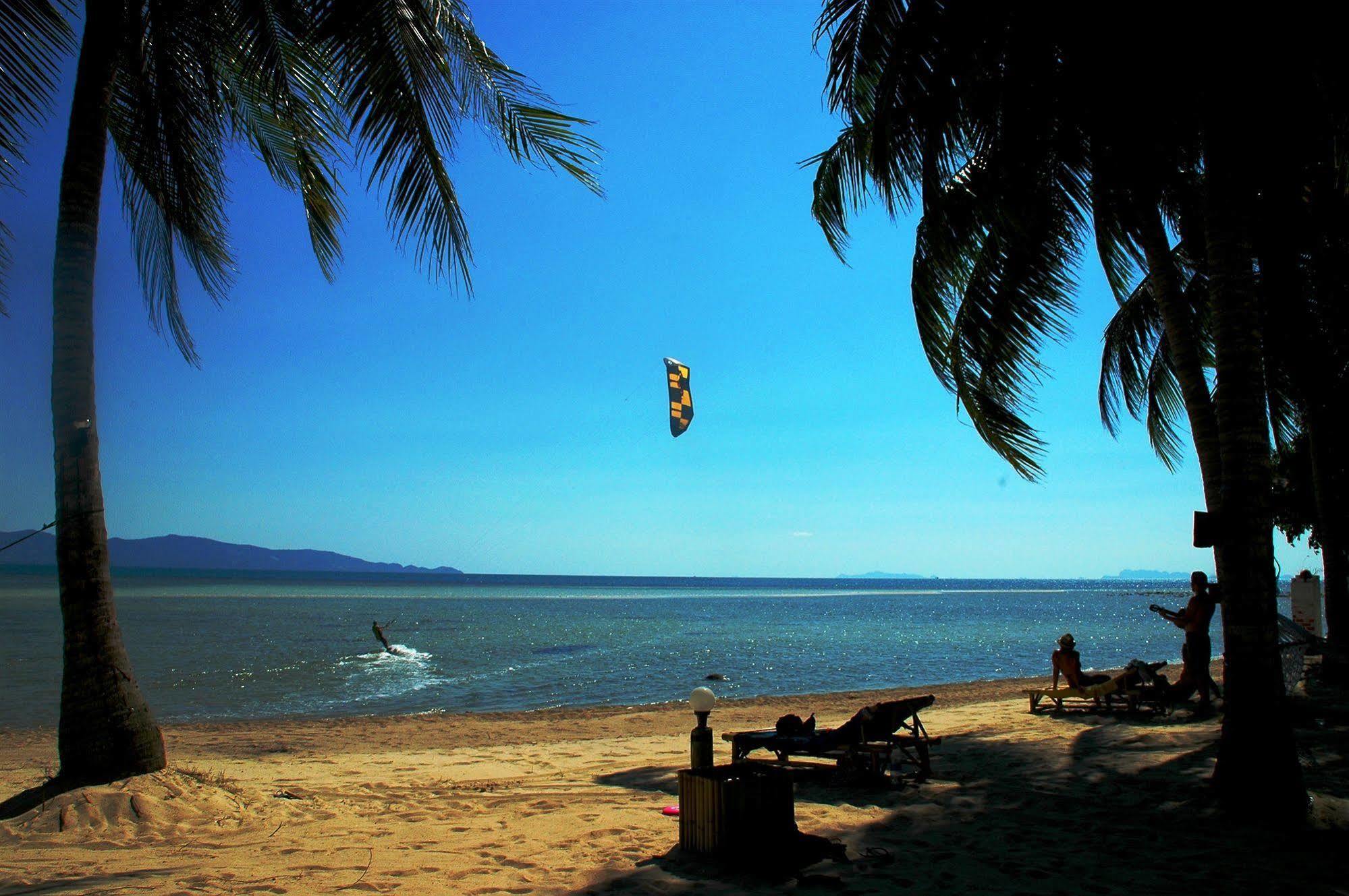 Sea Love Beach Bar & Bungalows Baan Tai Exterior photo